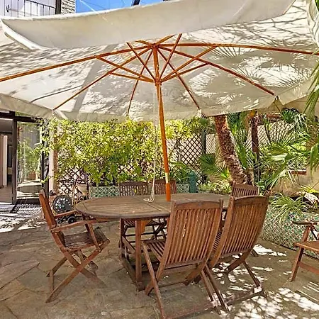 4 Mehari Hotel Finale Ligure