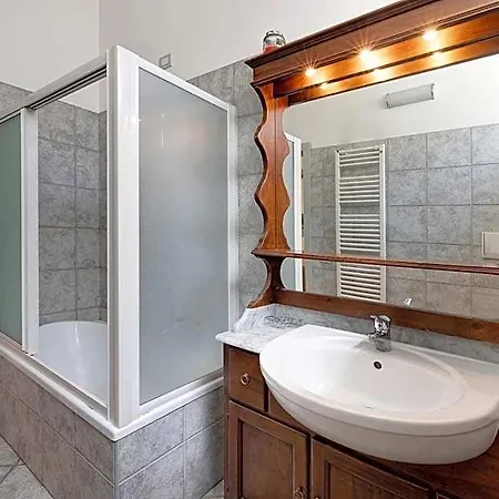 Hotel 4 Mehari Finale Ligure