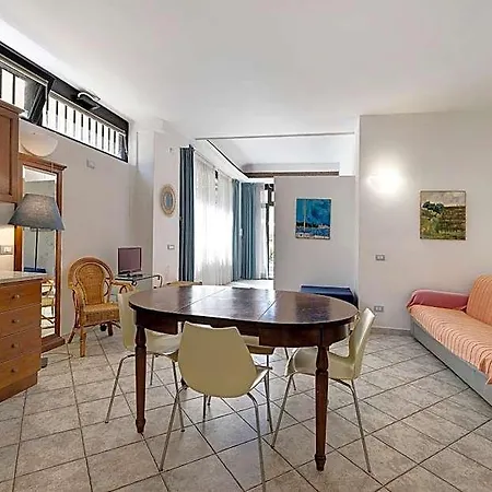 Hotel 4 Mehari Finale Ligure