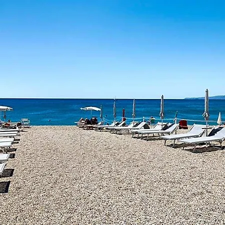 4 Mehari Hotel 4*
